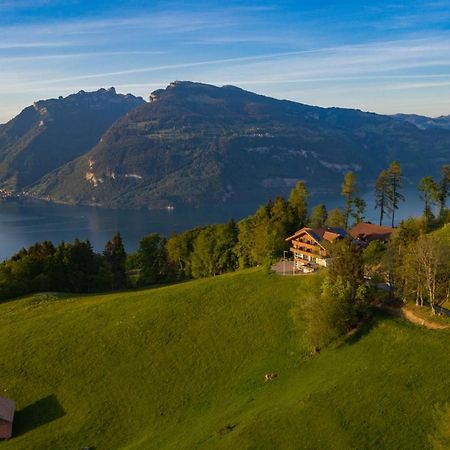 Auszeit-Hotel Z Aeschiried Aeschi Bei Spiez Екстериор снимка